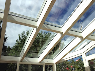Reinigung von Wintergarten in Nuernberg und Neumarkt https://glasklar-fensterreinigung.de