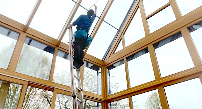 John Winters Fensterreinigiung Beim Wintergatenreinigung in Raum Nürnberg 2026